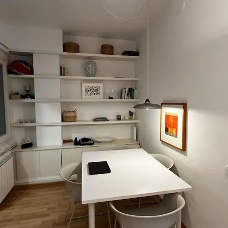 Calle De Comte Urgell Barcelona