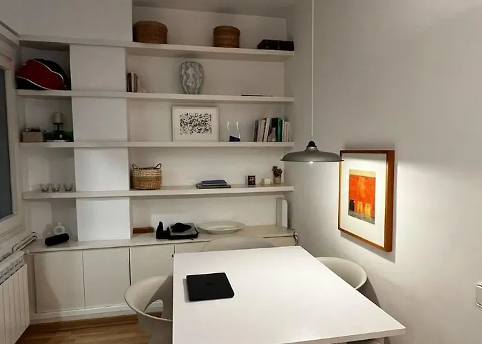 Calle De Comte Urgell Barcelona